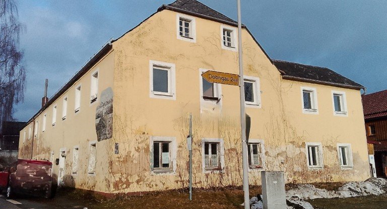 IMG_20260213_154926 Leonberg Bauernhaus Anleger Vorsicht.....Platz f�r Generationen im Gro�ensees-Leonberg (Bayern) zum verkaufen.