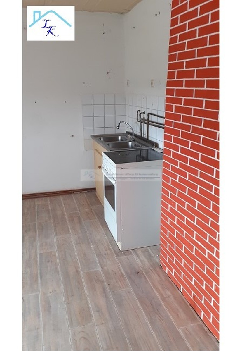 DG-K�che_2025-04-02-09-29-58 Dachgeschosswohnung WUnsiedel
