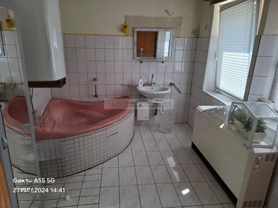 62a81c19-e30d-4289-9b40-44ac28d9e2f6 Einfamilienhaus Schirnding