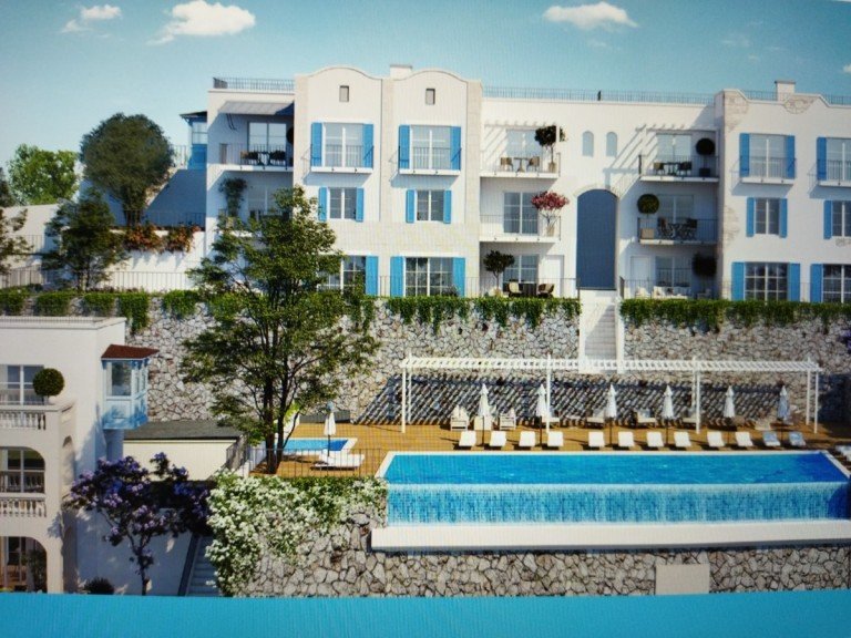 Bild... Bodrum - Bo?azi�i Ferienhaus WOHNUNGEN UND MAISONETTEN MEERBLICK UND SEHR NAH AM MEER IN ADAB�K�, BODRUM zu VERKAUFEN